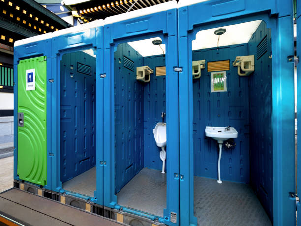 Best Porta potty delivery and setup  in Wright, FL
